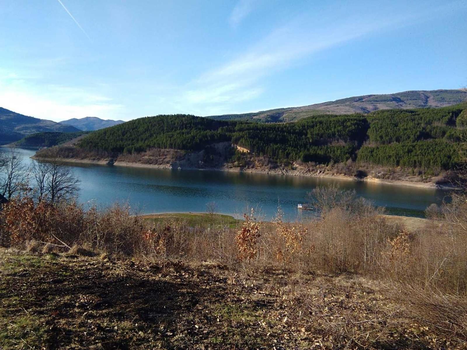 Zavojsko Jezero - Vila Jezero Pirot Kültér fotó
